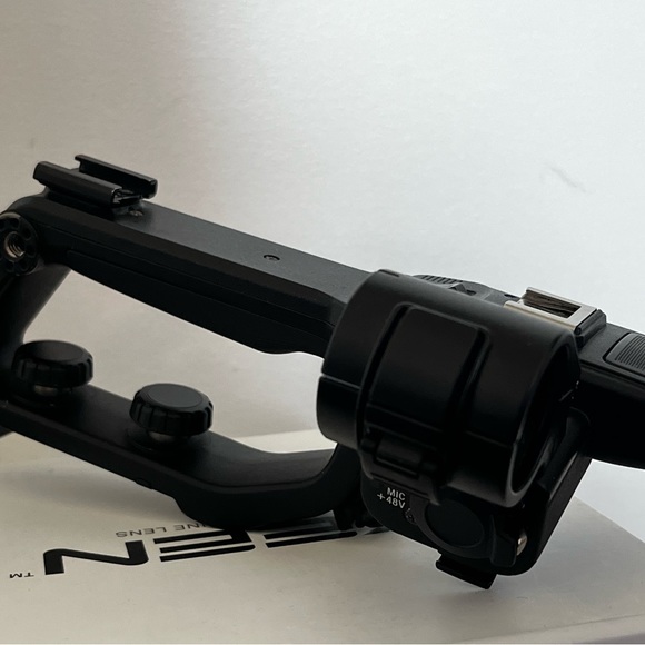 Sony PXW-FS5 - Picture 7 of 15